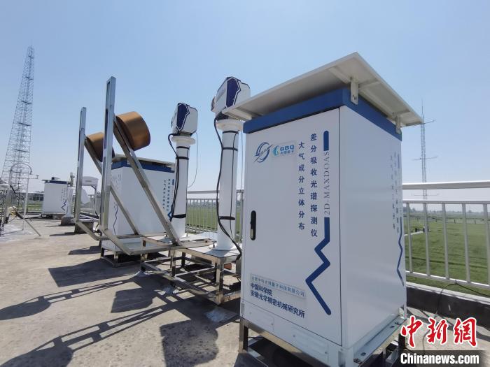 壽縣國(guó)家氣候觀象臺(tái)內(nèi)各種觀測(cè)設(shè)備?！侨?攝