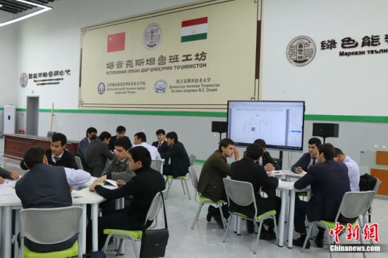 2023年4月，位于杜尚別的塔吉克斯坦魯班工坊課堂。張碩 攝