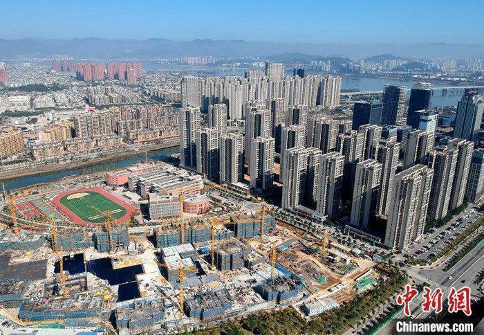 資料圖：航拍一處新建住宅。 <a target='_blank' href='/'><p  align=