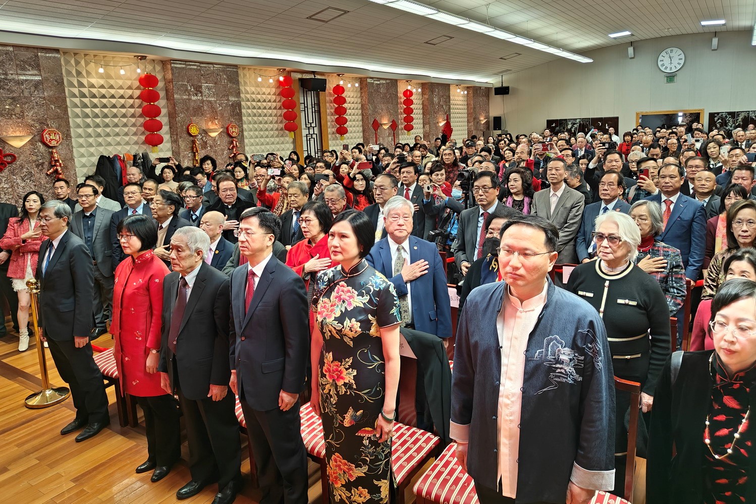領(lǐng)區(qū)各州代表參加招待會。主辦方供圖