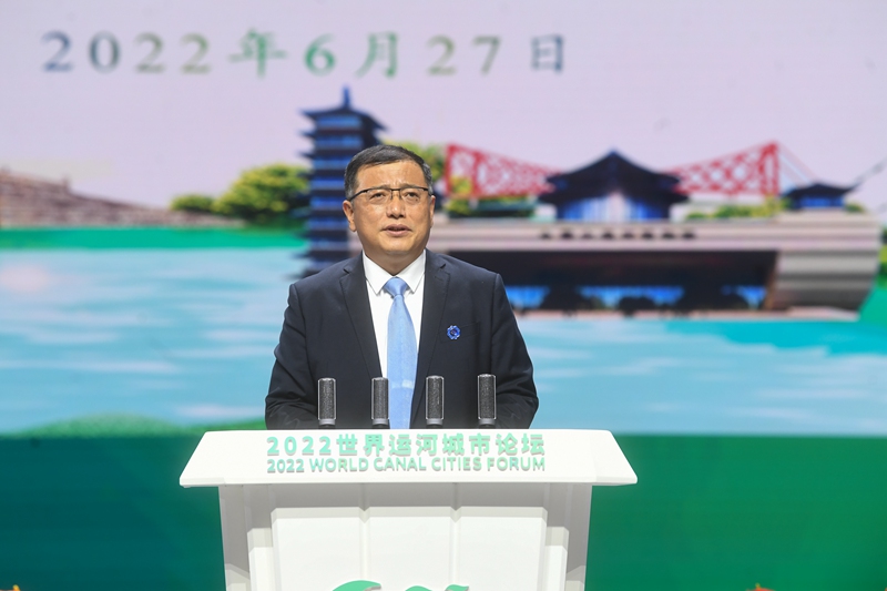 揚(yáng)州市委常委、常務(wù)副市長(zhǎng)陳鍇竑作推介發(fā)言。邵丹攝