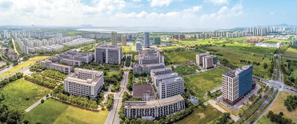 航拍產(chǎn)業(yè)園區(qū)一角。無錫高新區(qū)管委會供圖