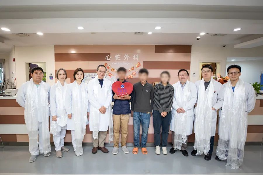 17歲少年咳嗽發(fā)熱15天，找不到感染原因！一查心臟更嚇人！上海醫(yī)生出手→