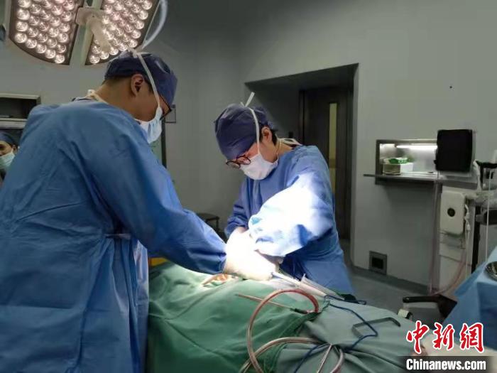 “格?；ㄖ異?ài)”為561人次西藏患兒開(kāi)展髖關(guān)節(jié)愛(ài)心手術(shù)