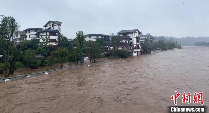 四川暴雨、山洪、地質(zhì)災害氣象風險預警齊發(fā)