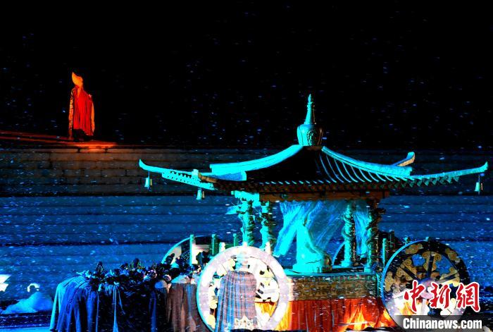 3月17日，西藏拉薩，《文成公主》大型史詩(shī)劇演出現(xiàn)場(chǎng)?！±盍?攝
