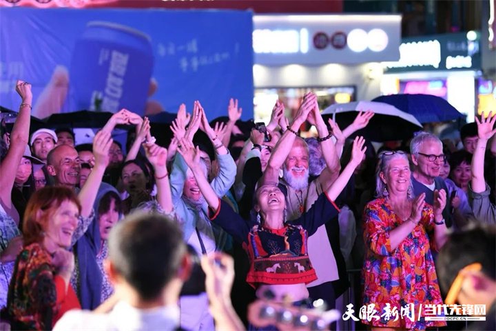 貴陽路邊音樂節(jié)。圖片來源于南明區(qū)融媒體中心