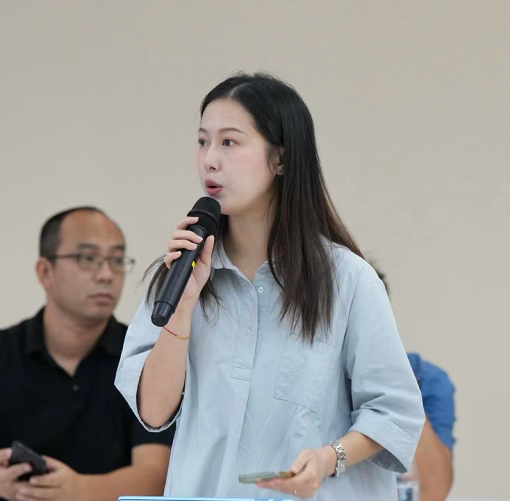 人民網(wǎng)記者提問。水利部供圖