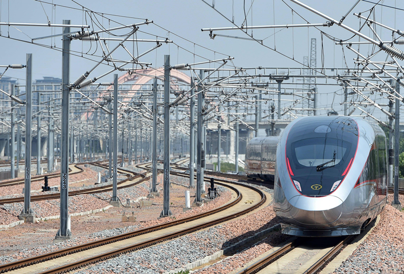 2022年6月20日，濟鄭高鐵鄭州首發(fā)G9206次列車駛出鄭州東站。