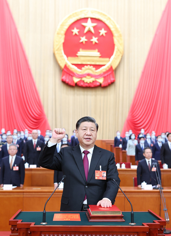 2023年3月10日，習(xí)近平進(jìn)行憲法宣誓。
