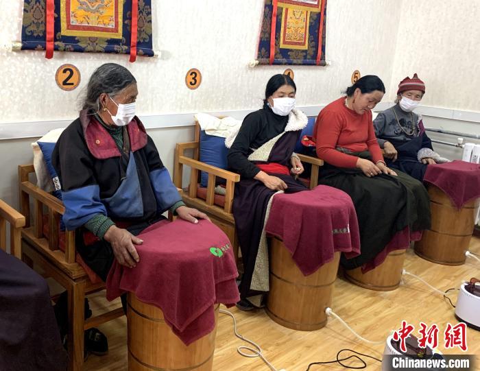 青海藏鄉(xiāng)醫(yī)改見聞：公共衛(wèi)生分片區(qū)，濱?！巴庠眰鲙蛶?/></a></div>
                        <div   id=