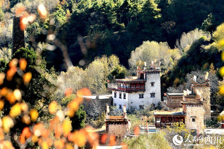 丹巴美景。李永安攝