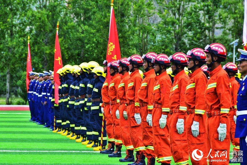 誓師大會(huì)現(xiàn)場。人民網(wǎng) 李海霞 攝